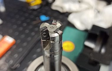 Испытание фрезерных пластин LNMU0303ZER-MJ-ZP152