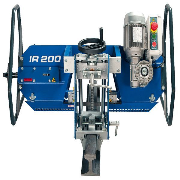 IR 200