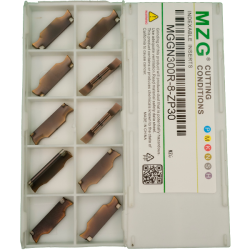 MGGN300R-8-ZP30 Пластина токарная