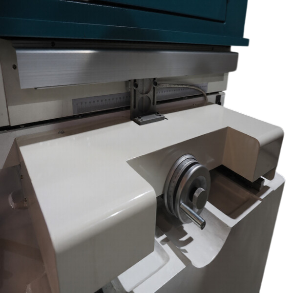 Электроэрозионный проволочно-вырезной станок DK7735