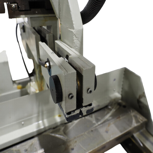 Электроэрозионный проволочно-вырезной станок DK7750