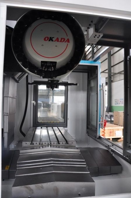 Вертикальный фрезерный обрабатывающий центр с ЧПУ VM855 (спецификация 1)