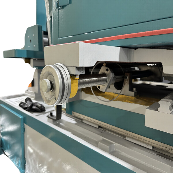 Электроэрозионный проволочно-вырезной станок DK7750-LK