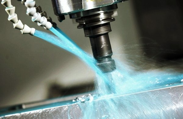 масляная сож на токарном станке